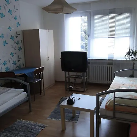 Zimmervermietung Loesken בית אירוח