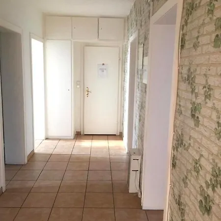 Zimmervermietung Loesken * דיסבורג